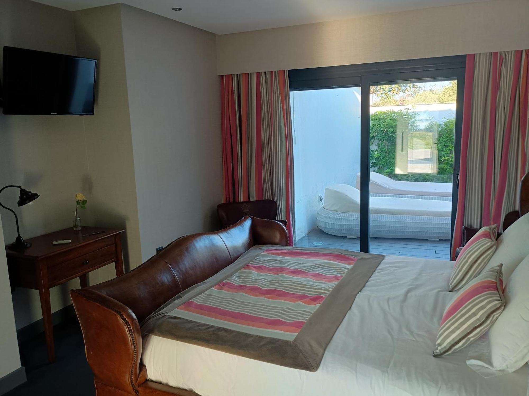 Finca Shenonkop Hotel Rural Navalmoral De La Mata Eksteriør bilde